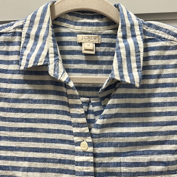 Linen button down - Picture 2 of 3